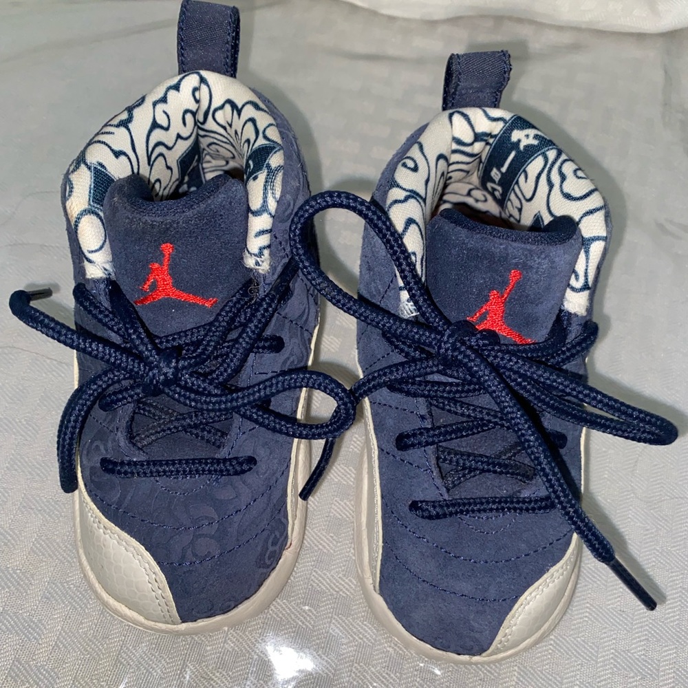 2018
Air Jordan 12 Retro 'International Flight'